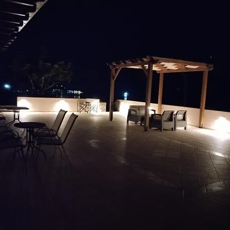 Astradeni Luxury Vootis