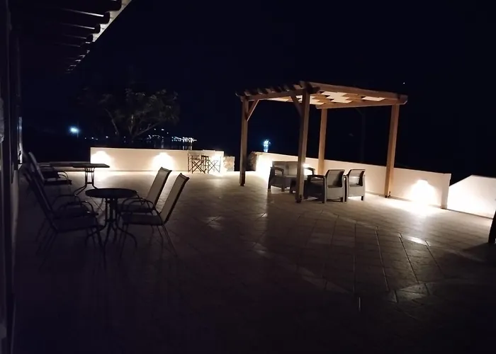 Astradeni Luxury Vootis