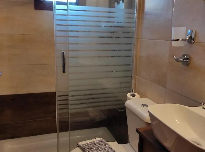 Astradeni Luxury Vootis * Skála